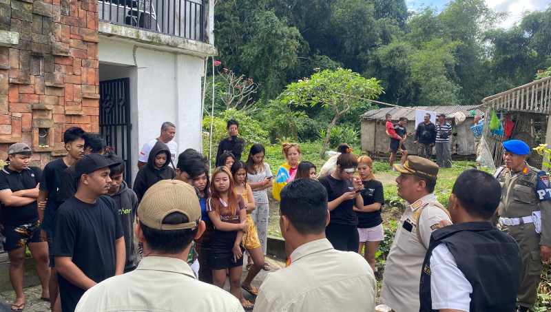 GELAR SIDAK : Sidak duktang di Desa Negari, Kecamatan Banjarangkan. (Foto: Satpol PP Klungkung)