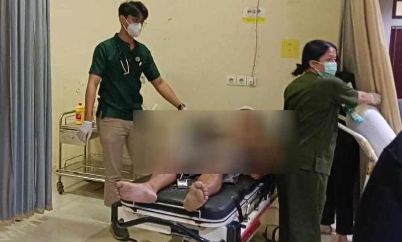 SEMPAT DIRAWAT :Korban,Arya, sempat mendapatkan perawatan di rumah sakit hingga dinyatakan meninggal dunia. (Foto: Polres Buleleng untuk Radar Bali)