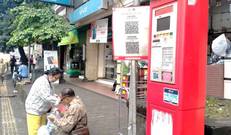 MANGKRAK : Kondisi mesin e-parkir milik Pemkab Tabanan yang kini dilelang karena tidak berfungsi. (juliadi/radar bali)