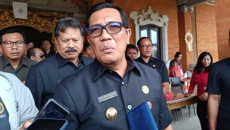 GELAR MUTASI : Bupati Tabanan, I Komang Gede Sanjaya. (dok.radar bali)