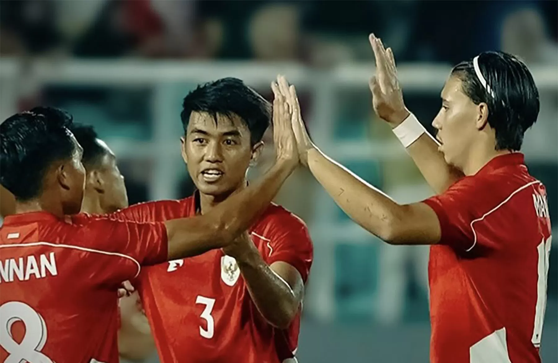 LAGA SELANJUTNYA LAWAN KORSEL : Timnas U-23 sukses menggulung Makau 5-0 di Stadion Gelora Delta, Sidoarjo Sabtu malam. (foto:dok.Timnas Indonesia)
