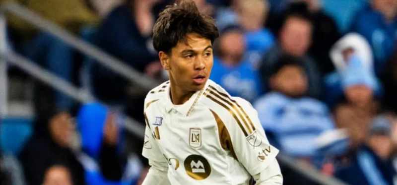 AREK SUROBOYO KELAHIRAN AMERIKA: Adrian Wibowo mendapatkan kesempatan bermain untuk Timnas Indonesia. (sumber foto: X.com/@LAFC)