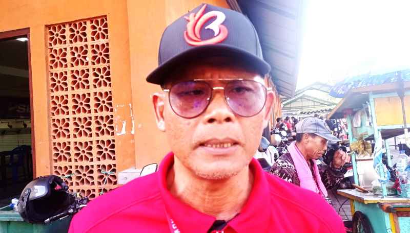 SIAP DIKRITIK, SIAP BANGKIT : Ketua KONI Buleleng, Ketut Wiratmaja. ( Foto KONI Buleleng untuk Radar Bali)