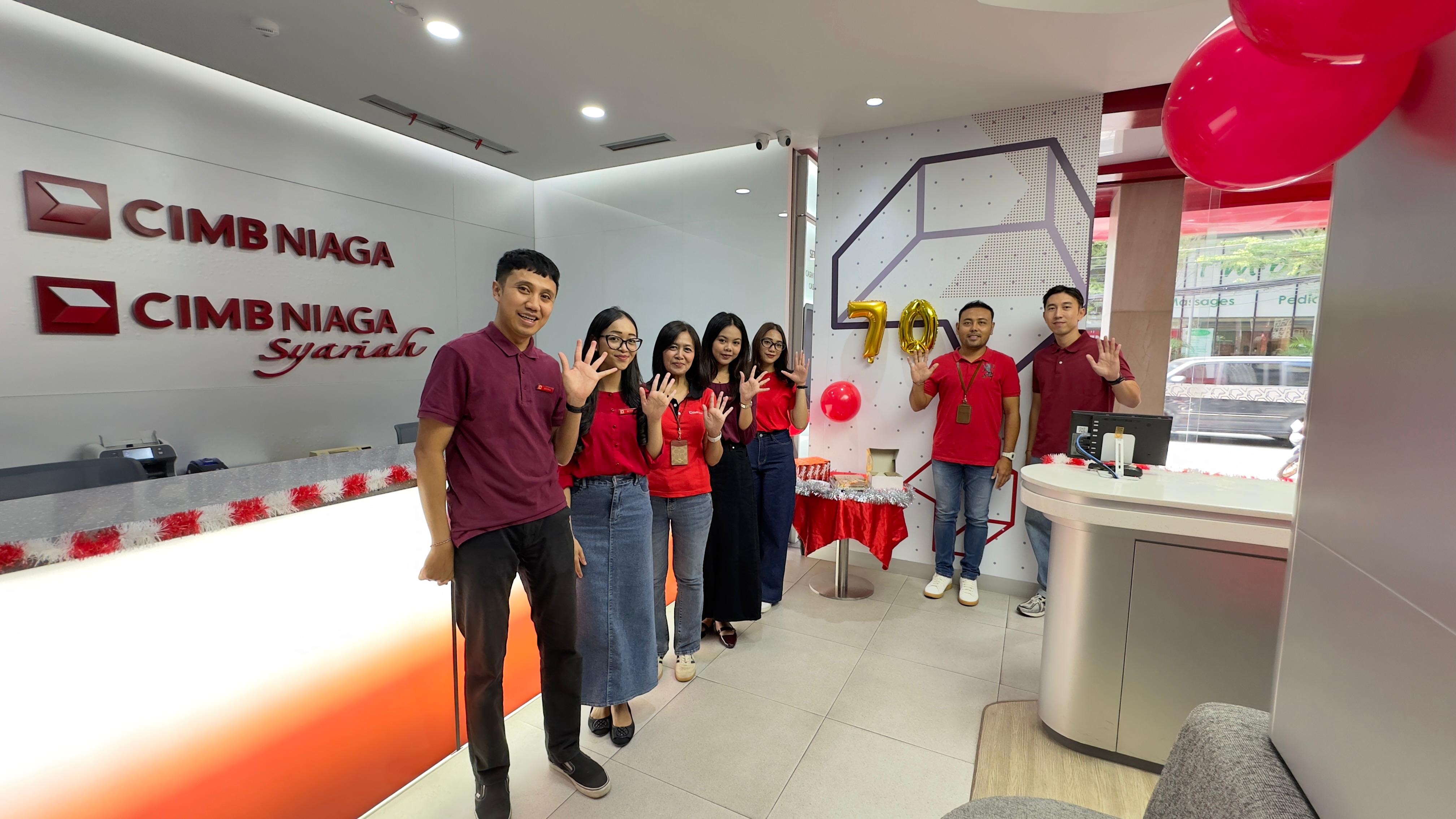 Pimpinan dan staf CIMB Niaga Canggu, Kuta Utara Badung Bali