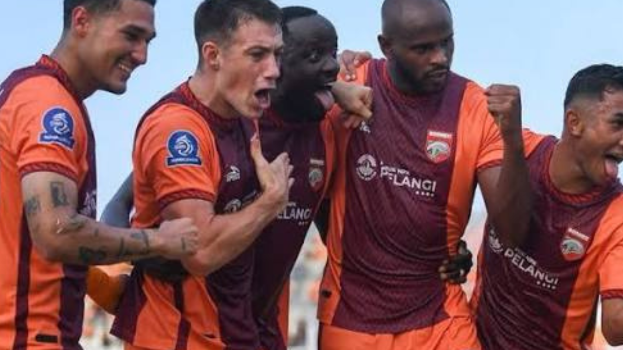 Borneo FC Bungkam Sindiran, Jawab Cibiran dengan Prestasi Gemilang!