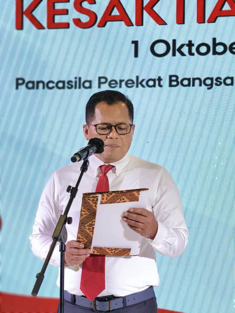 Regional CEO BRI Region 17/Denpasar Hery Noercahya saat Upacara Peringatan Hari Kesaktian Pancasila di Aula Kantor BRI Region 17/Denpasar, Rabu (1/10/2025).