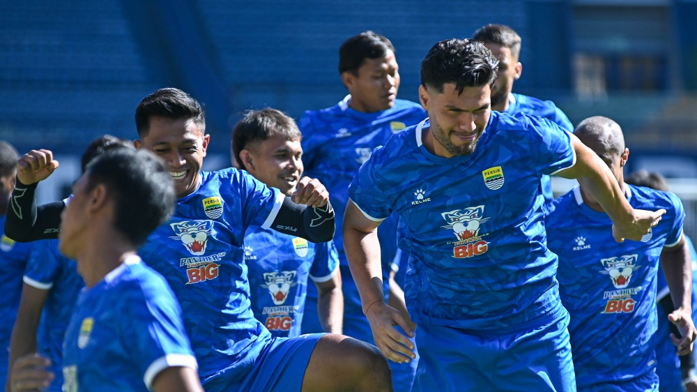 PERSIB Jalani Latihan Resmi di Stadion Pathum Thani, Berguinho Comeback Jelang Duel Panas Kontra Bangkok United