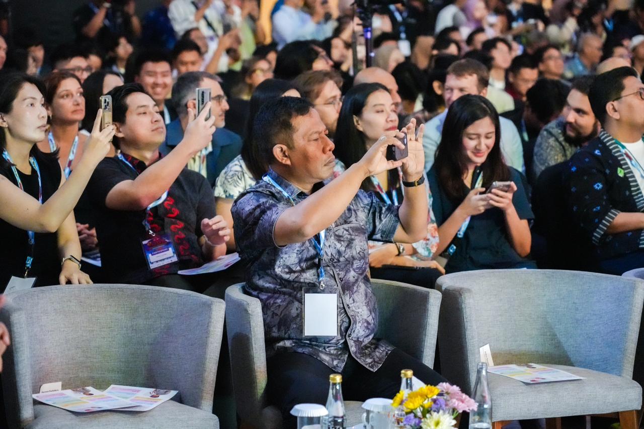 Kadiskominfo Badung, IG Gede Jaya Saputra, hadir dalam acara puncak IGDX 2025 Conference Day yang dibuka Menkomdigi Meutya Hafid, Sabtu (11/10/2025) di The Stones Hotel, Kuta, Badung, Bali.