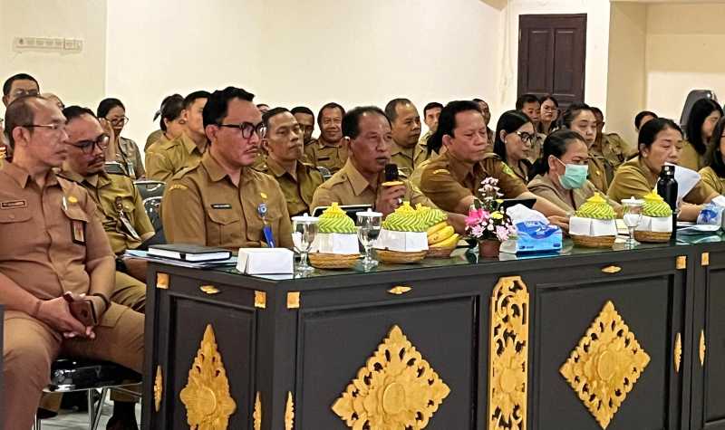 RAKOR: Rapat Koordinasi Program Pemberantasan Korupsi terkait Monitoring dan Evaluasi Progres Rencana Aksi Tindak Lanjut Survei Penilaian Integritas (SPI). (humas Pemkab Jembrana)