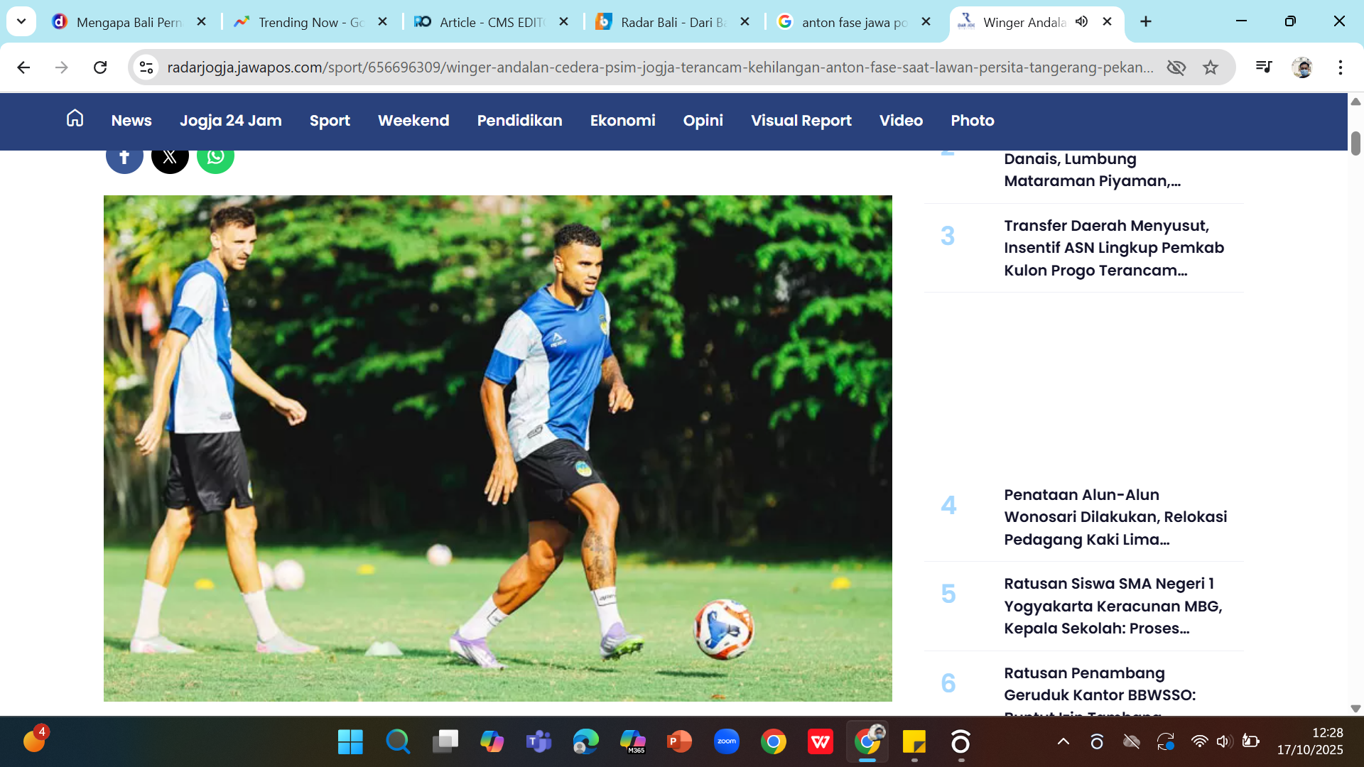 KEHILANGAN - Gelandang PSIM Yogyakarta Anton Fase saat berlatih. Anton mengalami cedera saat latihan dan absen memperkuat laskar mataram melawan Persita.