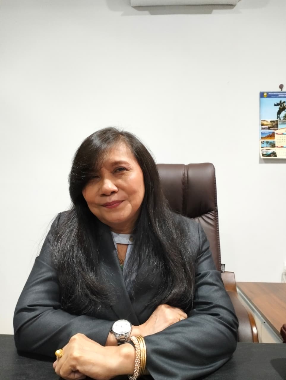 Siti Sapurah, SH. (Ipung).
