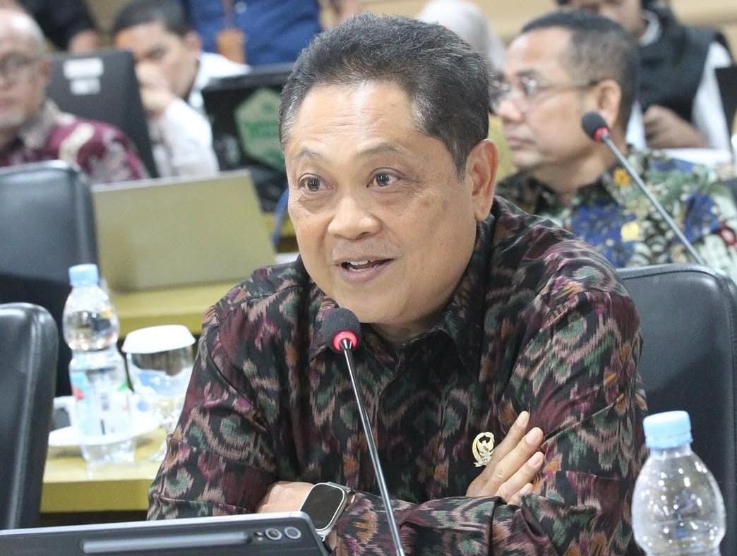 Ketua IKAYANA yang juga anggota DPD RI Dapil Bali, Ida Bagus D Mantra minta kasus Timothy bunuh diri diungkap secara hukum.