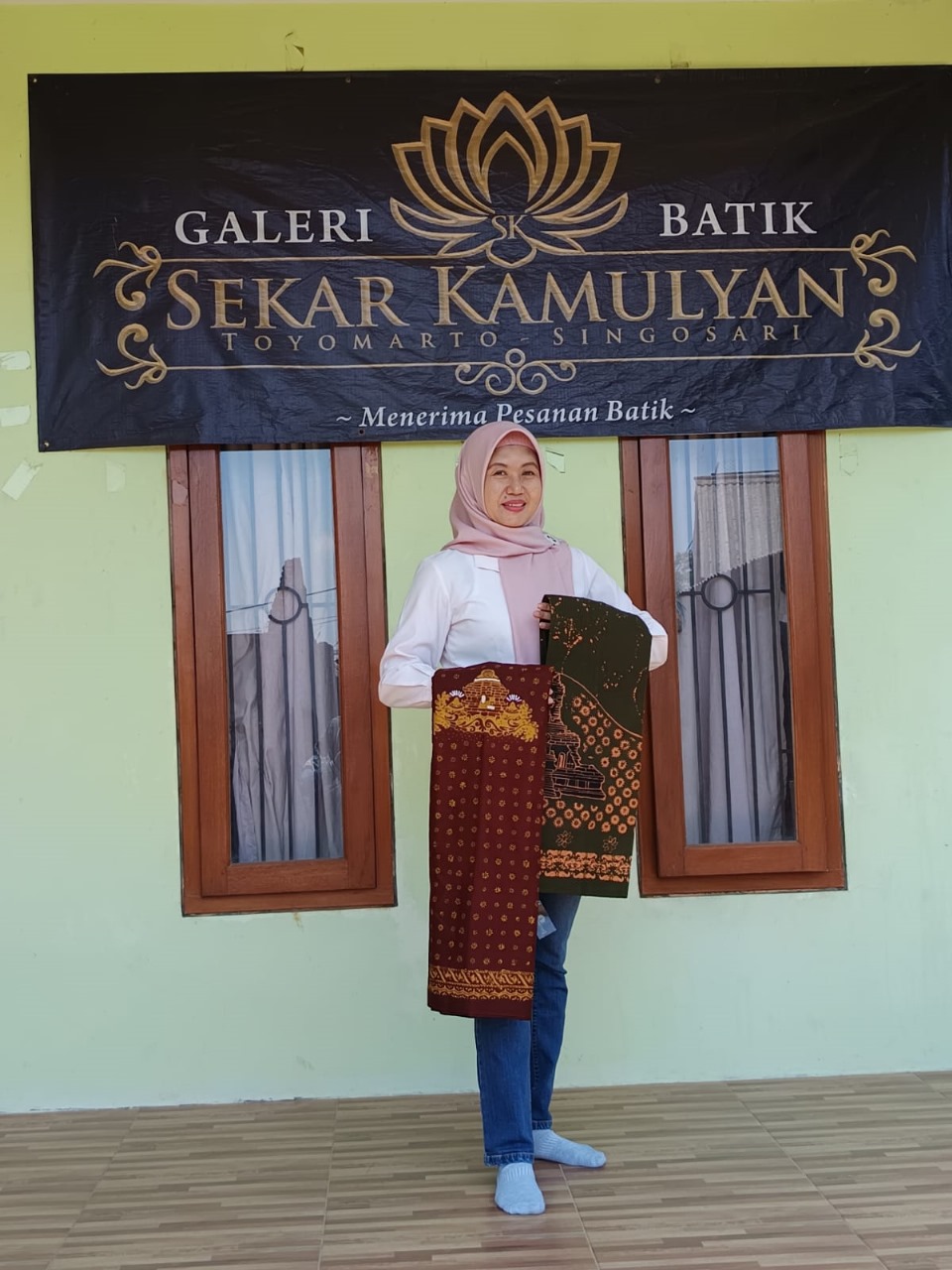 Tim Unidha Malang gandeng Komunitas Batik Singosari dalam program pemberdayaan bertema &ldquo;Batik sebagai Warisan Budaya dan Inovasi Ramah Lingkungan.&rdquo;