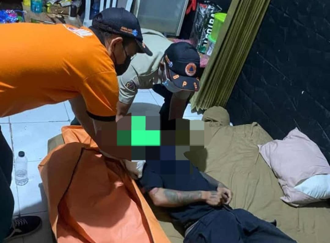 SIARAN LANGSUNG: Seorang pria berinisial TS, 33, ditemukan tewas gantung diri di Padangsambian Kelod Denpasar, 25 Oktober 2025.