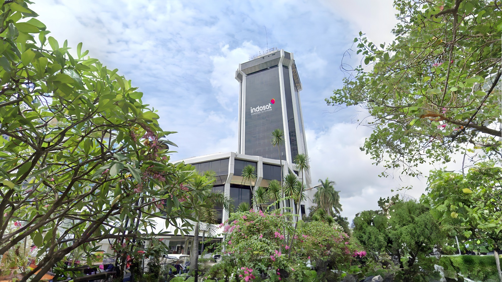 STABIL: Kinerja Indosat Ooredoo Hutchison tetap stabil di kuartal ketiga 2025.