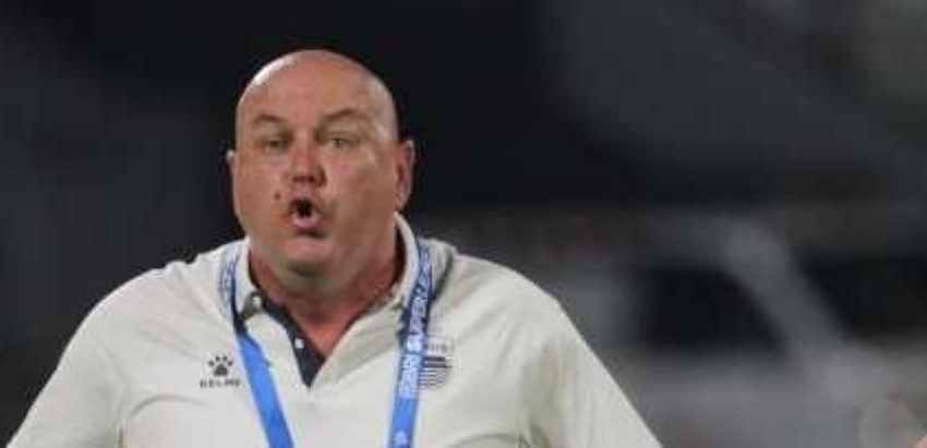 MENGAKU MOTIVASI TINGGI MENANG: Pelatih Persib Bandung , Bojan Hodak. (miftahuddin/radar bali)