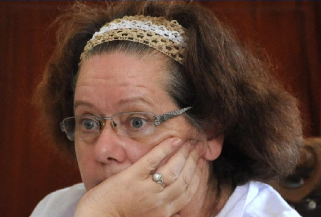 DIUPLANGKAN: Lindsay June Sandiford, 69, sewaktu menjalani proses hukum di, Bali, Indonesia.