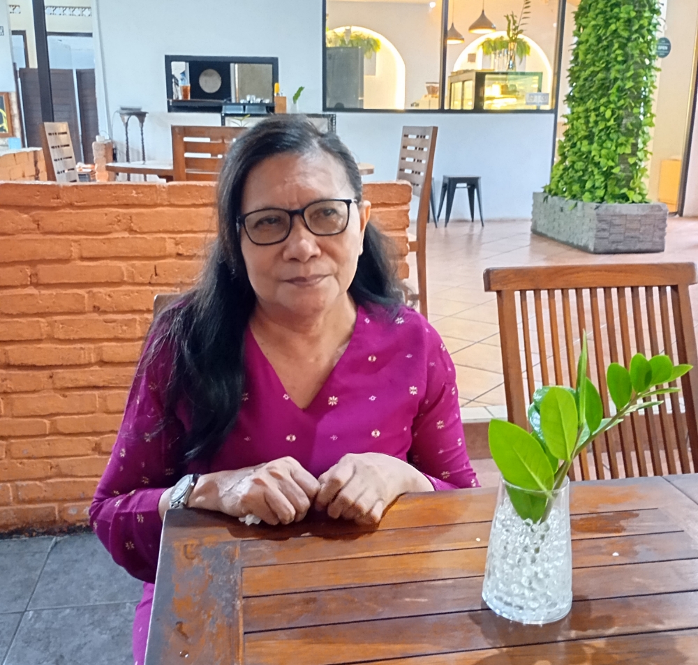 MENANG TELAK: Siti Sapurah alias Ipung di Denpasar, Selasa (11/11/2025). (Rosihan Anwar/Radar Bali)