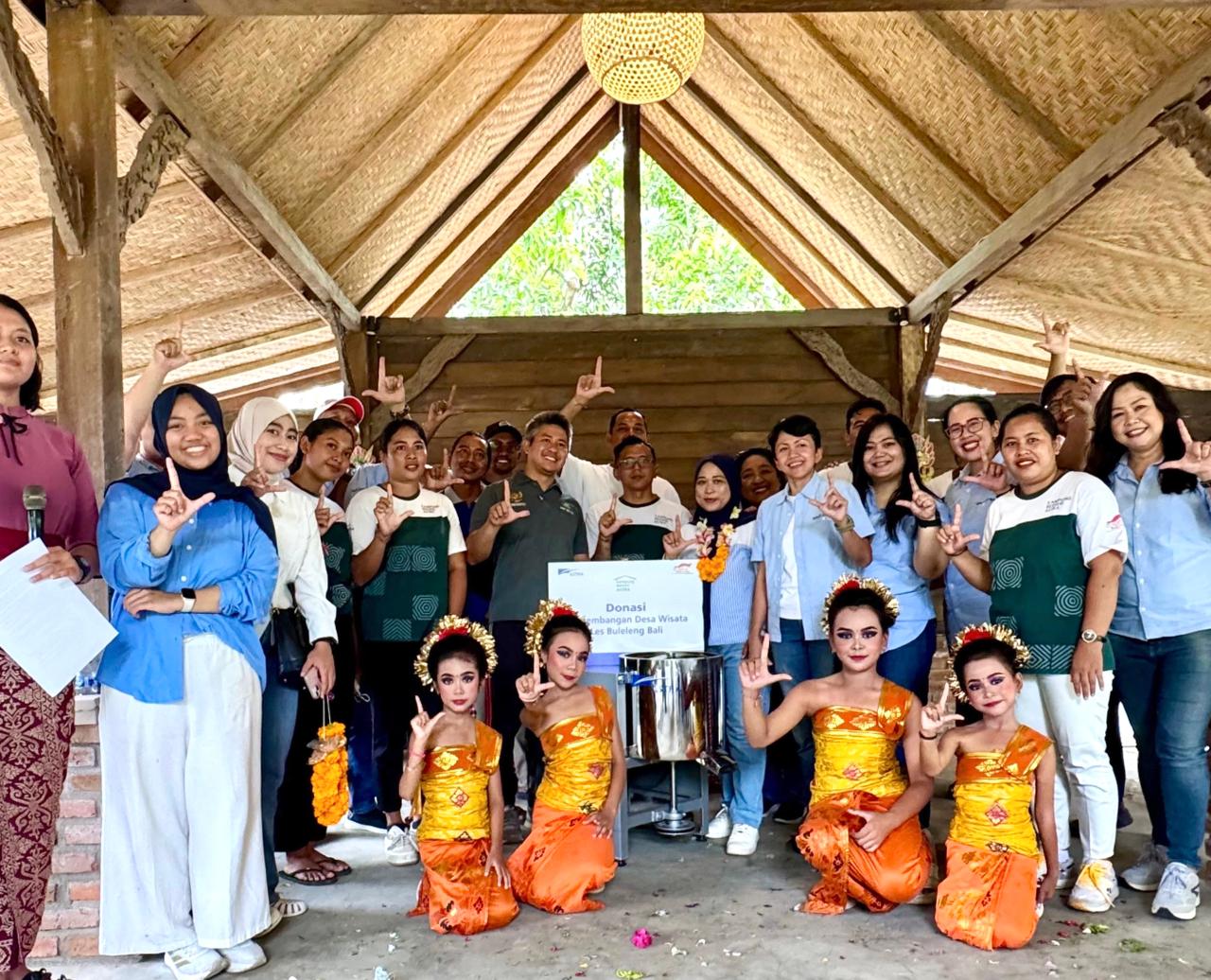 Penyerahan CSR di Kampung Berseri Astra (KBA) Les, Kabupaten Buleleng, Bali, pada 20 September 2025.