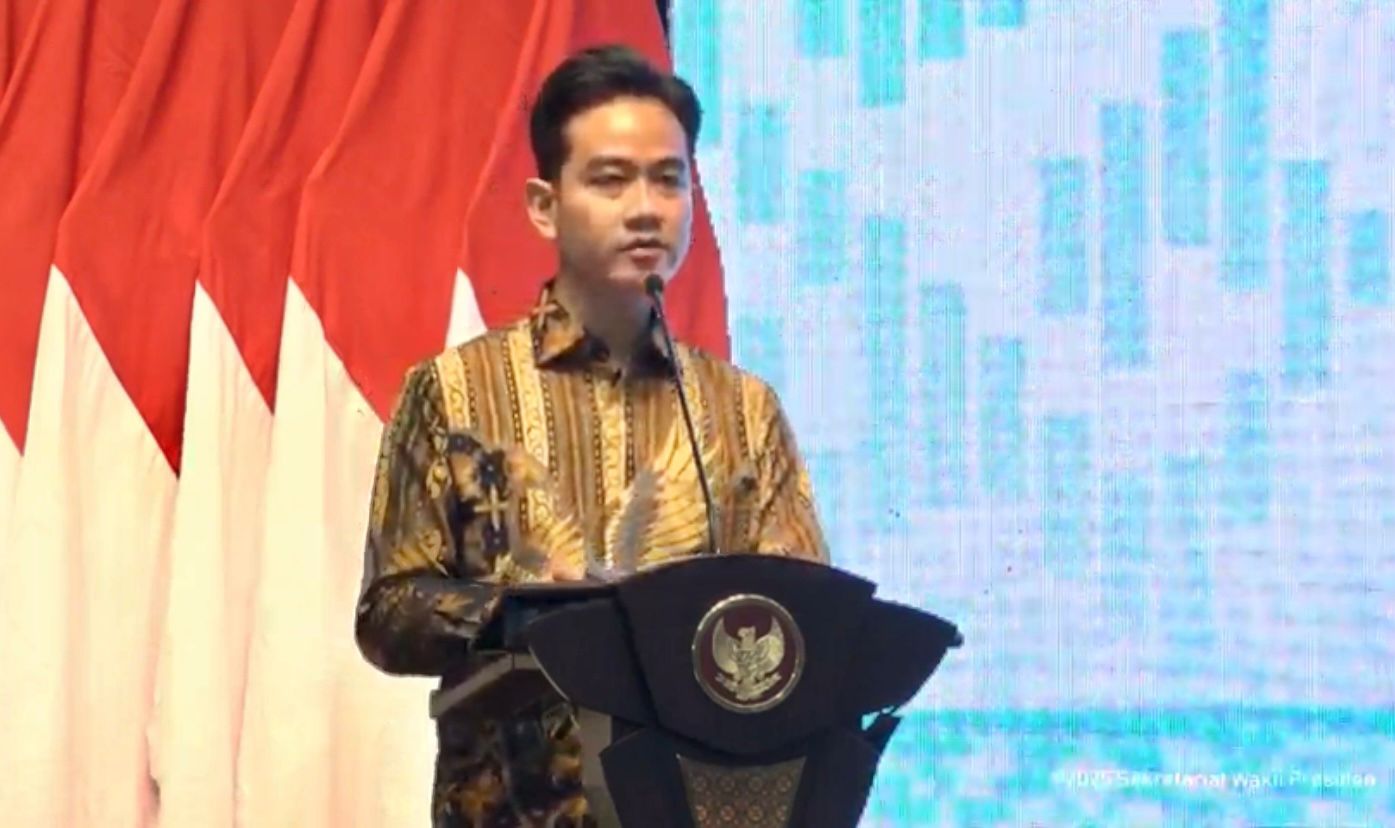 Wapres Gibran Rakabuming Raka di Ruang Auditorium J. Leimena Gedung Adhyatma lantai 2, Kementerian Kesehatan Jalan H. R. Rasuna Said, Kuningan, Jakarta, Rabu (12/11).