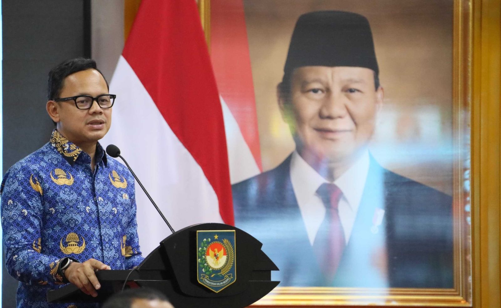 Wakil Menteri Dalam Negeri Bima Arya menyebut capaian inflasi nasional relatif terkendali