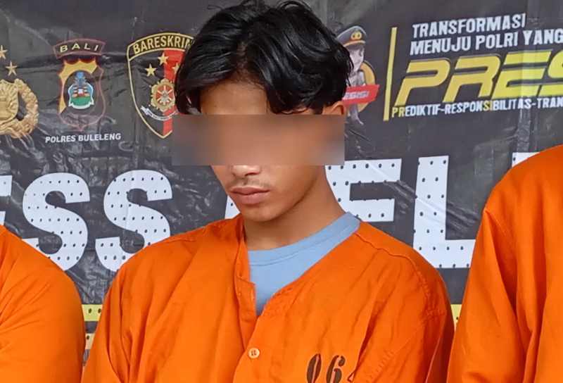 BEJAT : Tersangka GRM yang merudapaksa gadis remaja usia 12 tahun.(francelino junior)