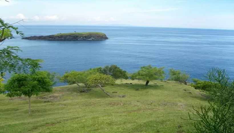 TERIMBAS KONLIK INTERNAL : Objek wisata Bukit Asah, Desa Adat Bugbug, Karangasem. (foto:ist)