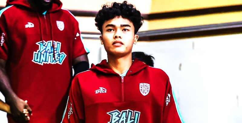 TERPAKSA : Anak Agung Gede Bagus Paramesvara atau Gungde pindah tim. (Foto IBl untuk Radar Bali)