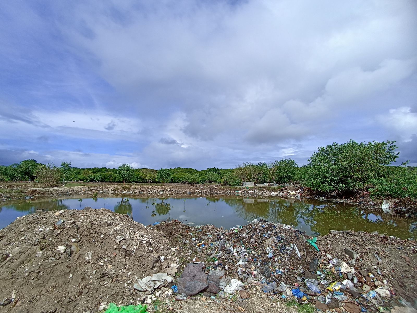 Rencana lokasi pembangkit listrik PSEL di kawasan Benoa lahan Pelindo