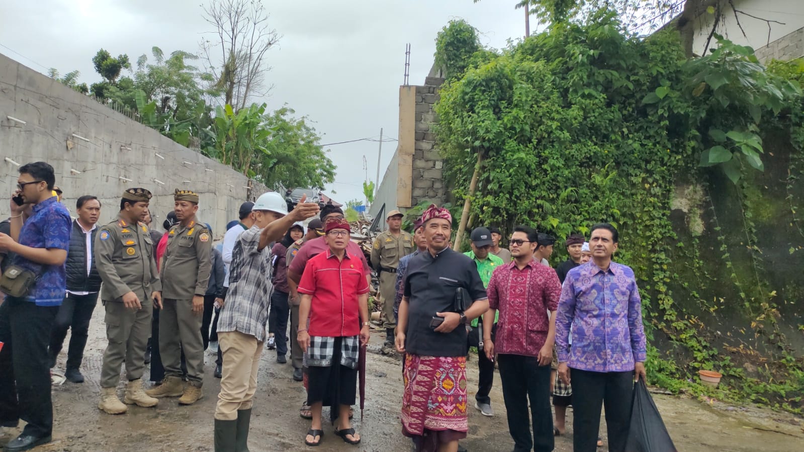 SASARAN BARU: Ketua Pansus TRAP DPRD Bali, I Made Supartha memutuskan untuk stop sementara JW Marriot di Gianyar