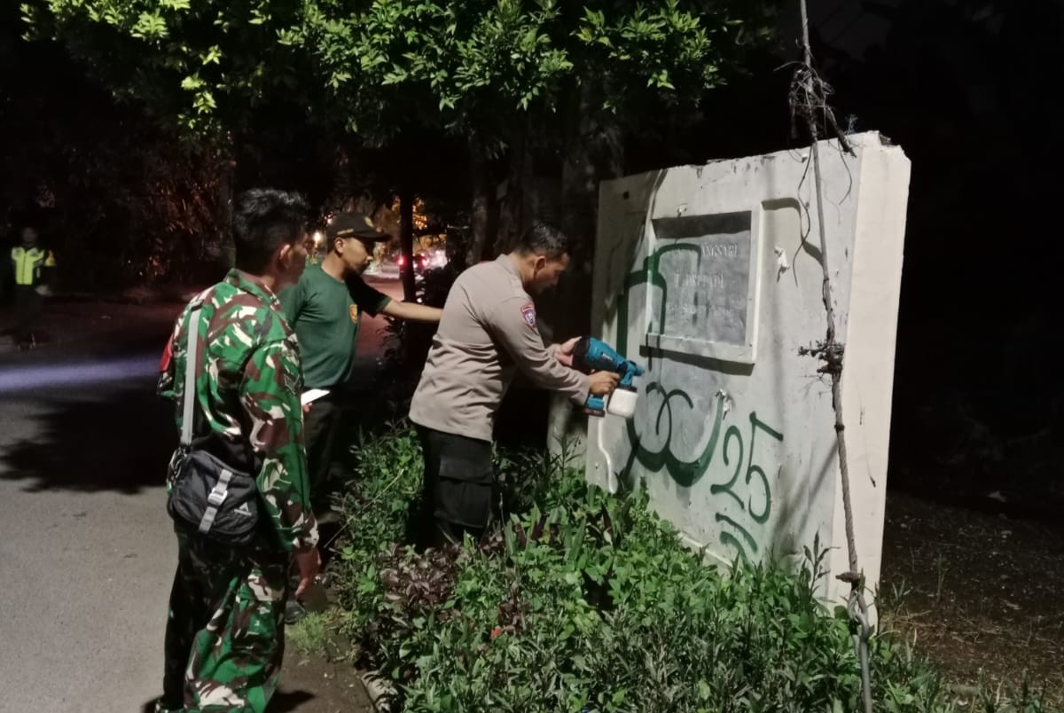 AKSI PENGOTOR: Ulah tangan-tangan tak bertanggung jawab terjadi di di Jalan Drupadi, Sumerta Kelod.