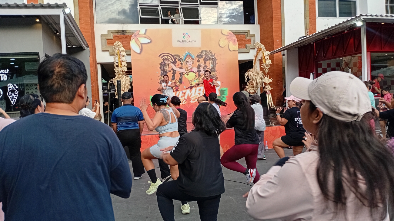 DANCE N