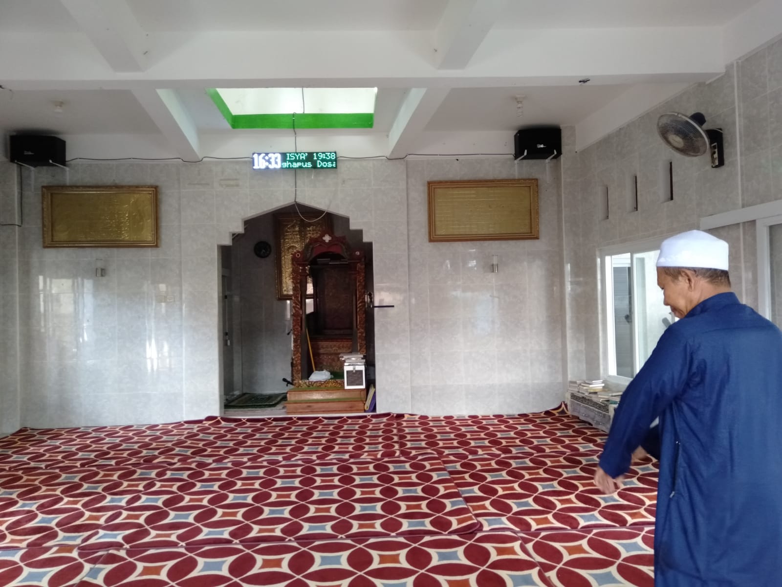 ilustrasi Masjid Fathul Jalil,Banjar Saren, Bebandem, Karangasem. (hari puspita)