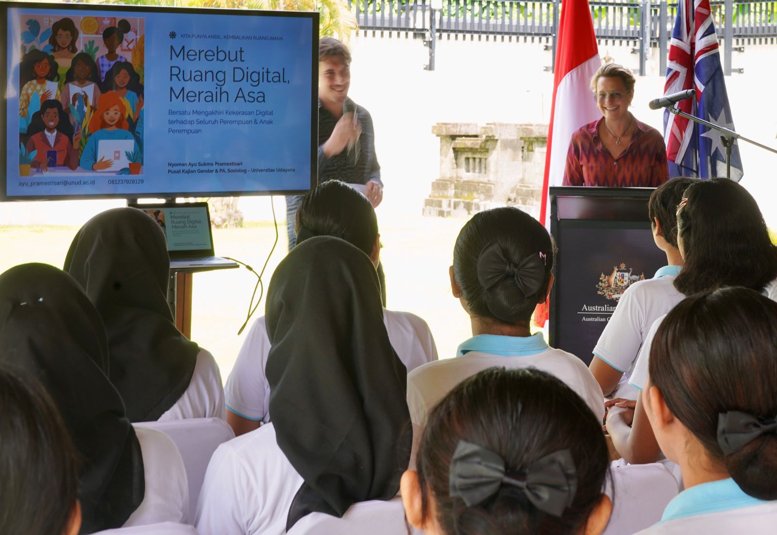 RUANG DIGITAL: Konjen Australia di Bali, Jo Stevens, saat membuka sesi pelatihan untuk mendukung 16 Hari Aktivisme Melawan Kekerasan Berbasis Gender Selasa, 9 Desember 2025.