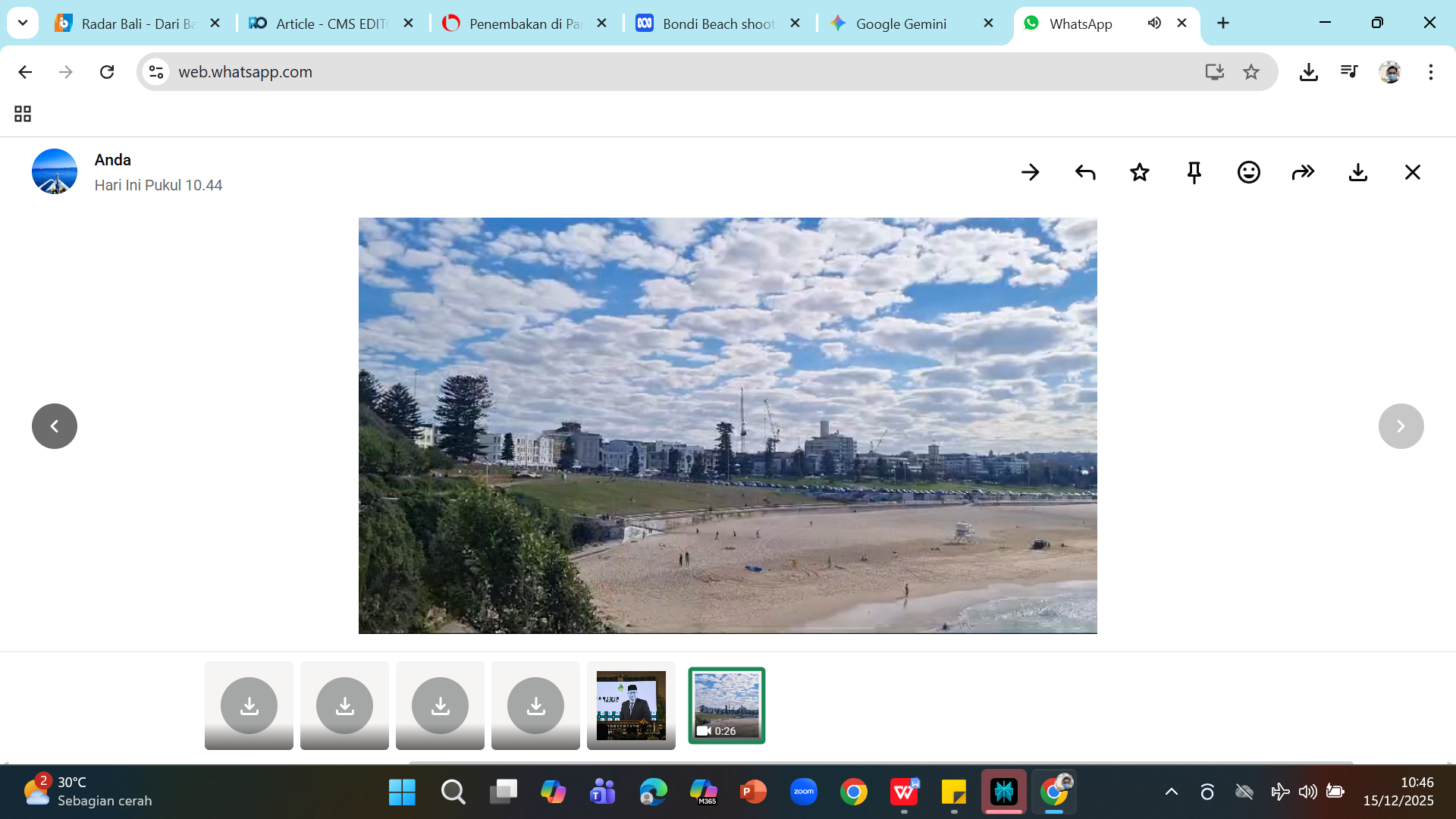 PANTAI BONDI - Lokasi penembakan yang menewaskan belasan orang di Sydney, New South Wales, Australia.