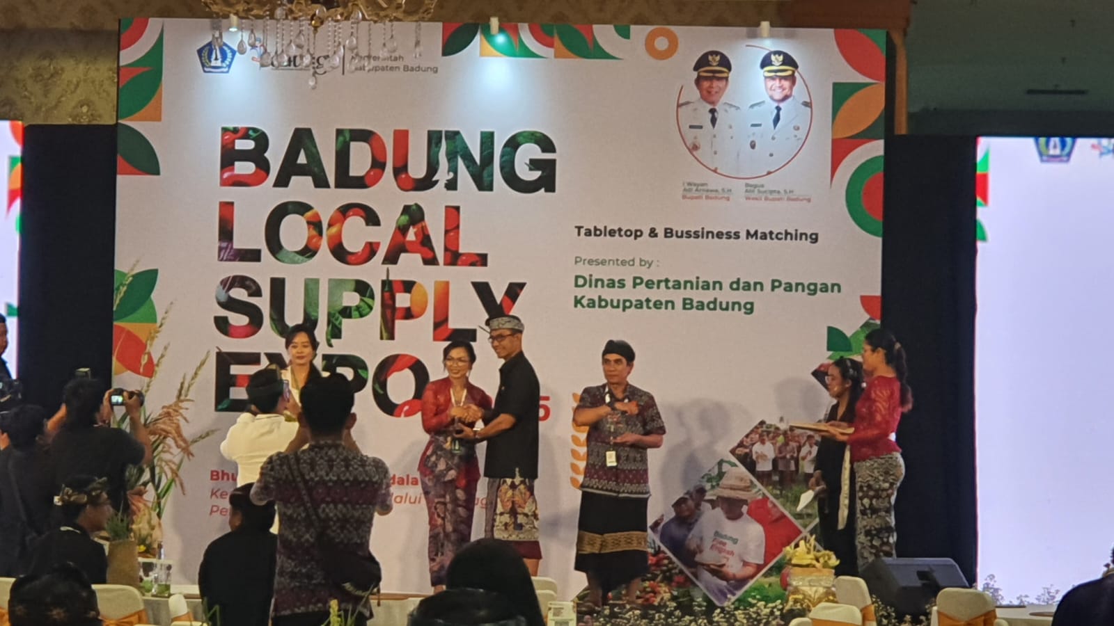 EXPO: Pemerintah Kabupaten (Pemkab) Badung melalui Dinas Pertanian dan Pangan menggelar Badung Local Supply Expo 2025 di Balai Budaya Giri Nata Mandala, Puspem Badung, Kamis (18/12).