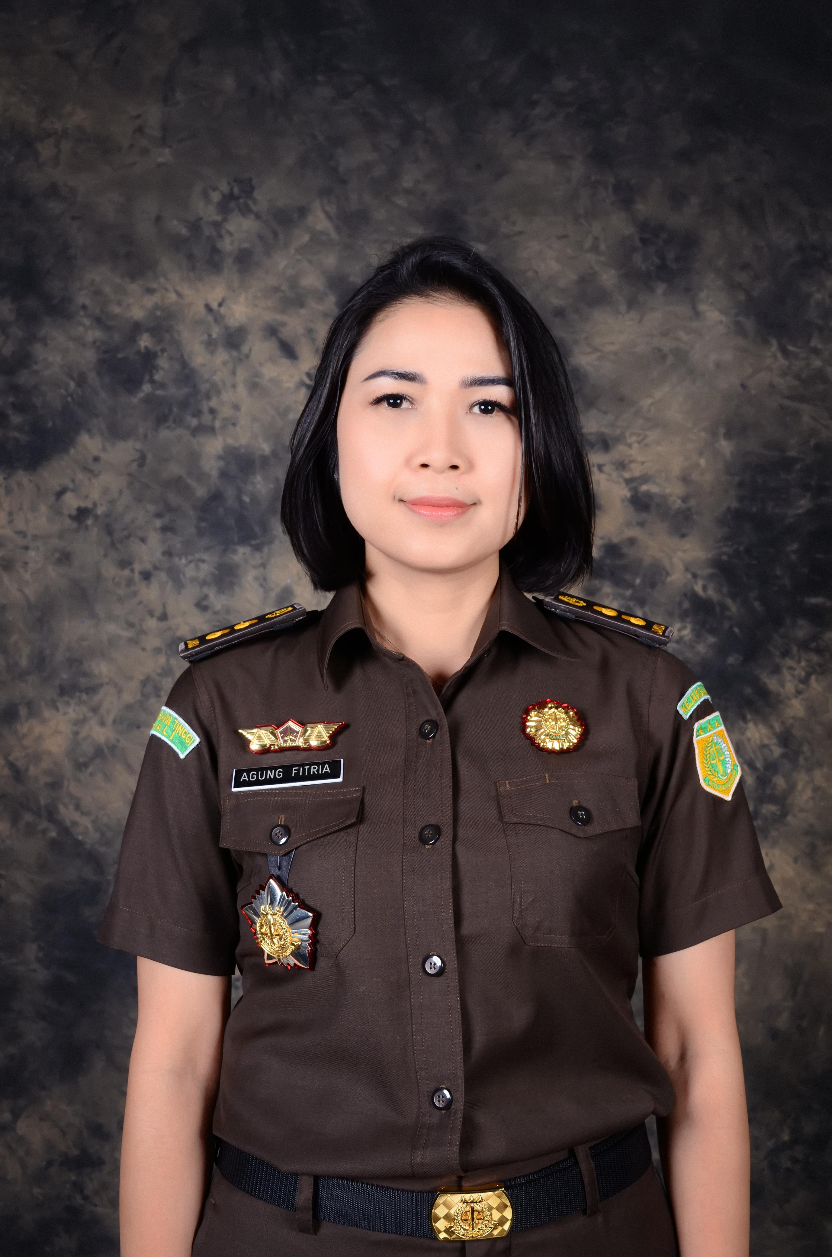 PROMOSI: I Gusti Ayu Agung Fitria Chandrawati yang mendapat promosi sebagai Kajari Lotim, NTB.