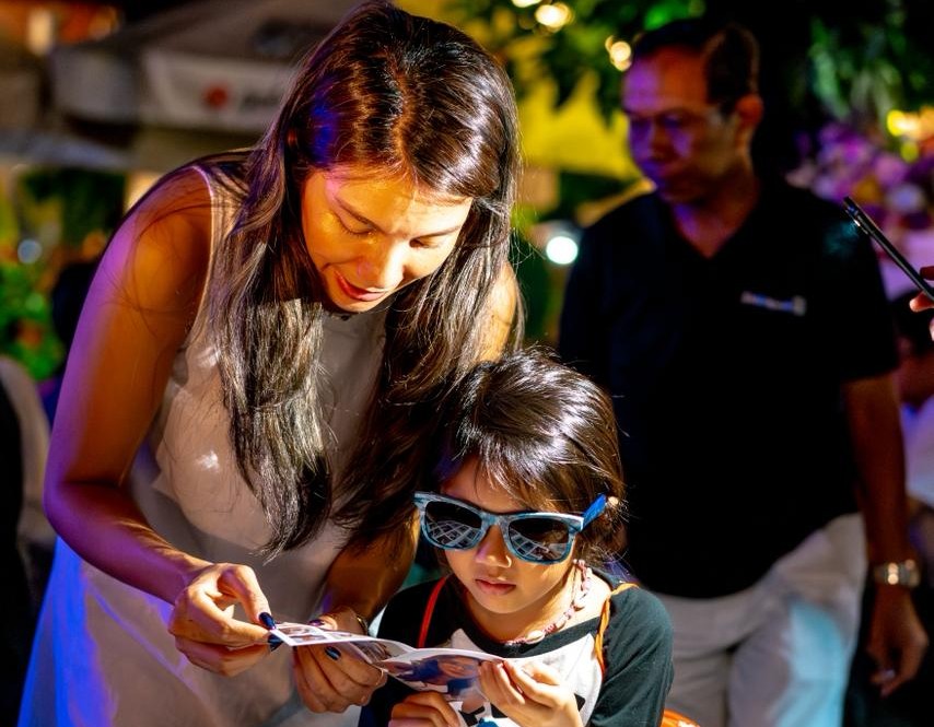 KEREN: Kacamata produksi Ancala Project cocok dipakai segala usia termasuk anak-anak dan nene-nenek.