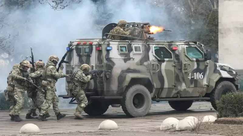 Ilustrasi saat pasukan Rusia menyerbu Ukraina. (Reuters/JPG).