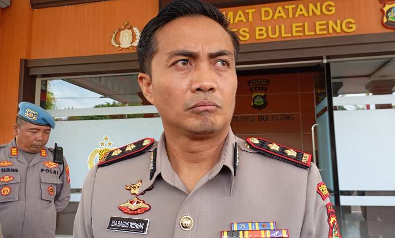 BEBERKAN ANGKA PELANGGARAN: Kapolres Buleleng, AKBP Ida Bagus Widwan Sutadi. (francelino junior)