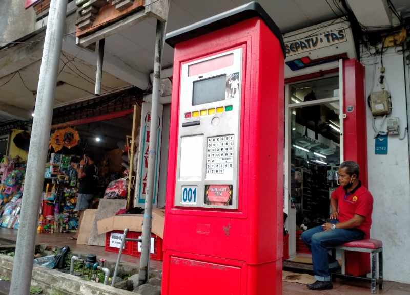 SEKARANG JADI BARANG RONGSOK : Mesin parkir elektronik (e-parkir) kini kembali masuk meja lelang oleh Badan Keuangan dan Aset Daerah (Bakueda). (juliadi)