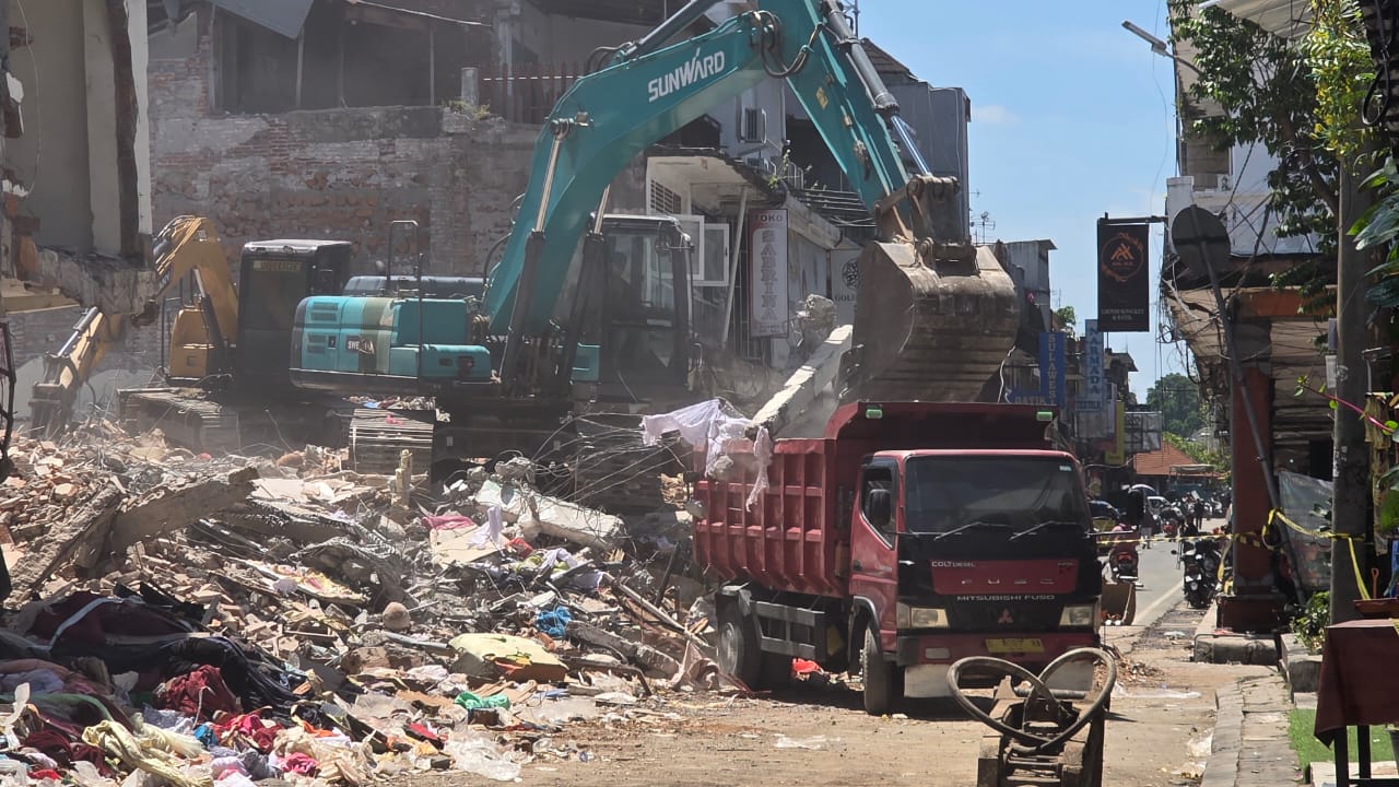 DAMPAK BENCANA: Dampak bencana banjir di Kota Denpasar beberapa waktu lalu.