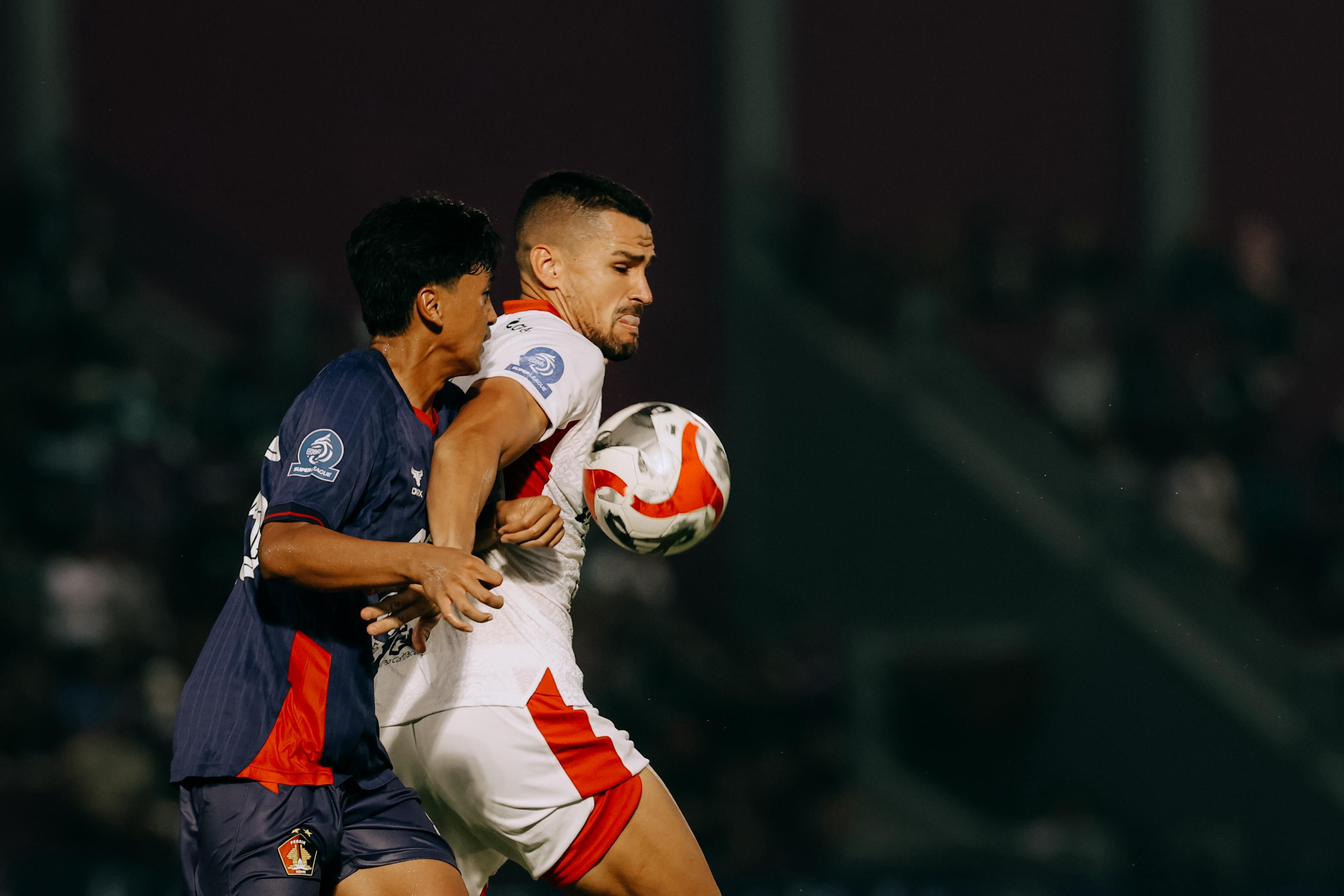 Striker Bali United Boris Kopitovic mengajak timnya move on dari kekalahan di Kediri dan mengalihkan fokus ke laga vs Persebaya dan Persija.