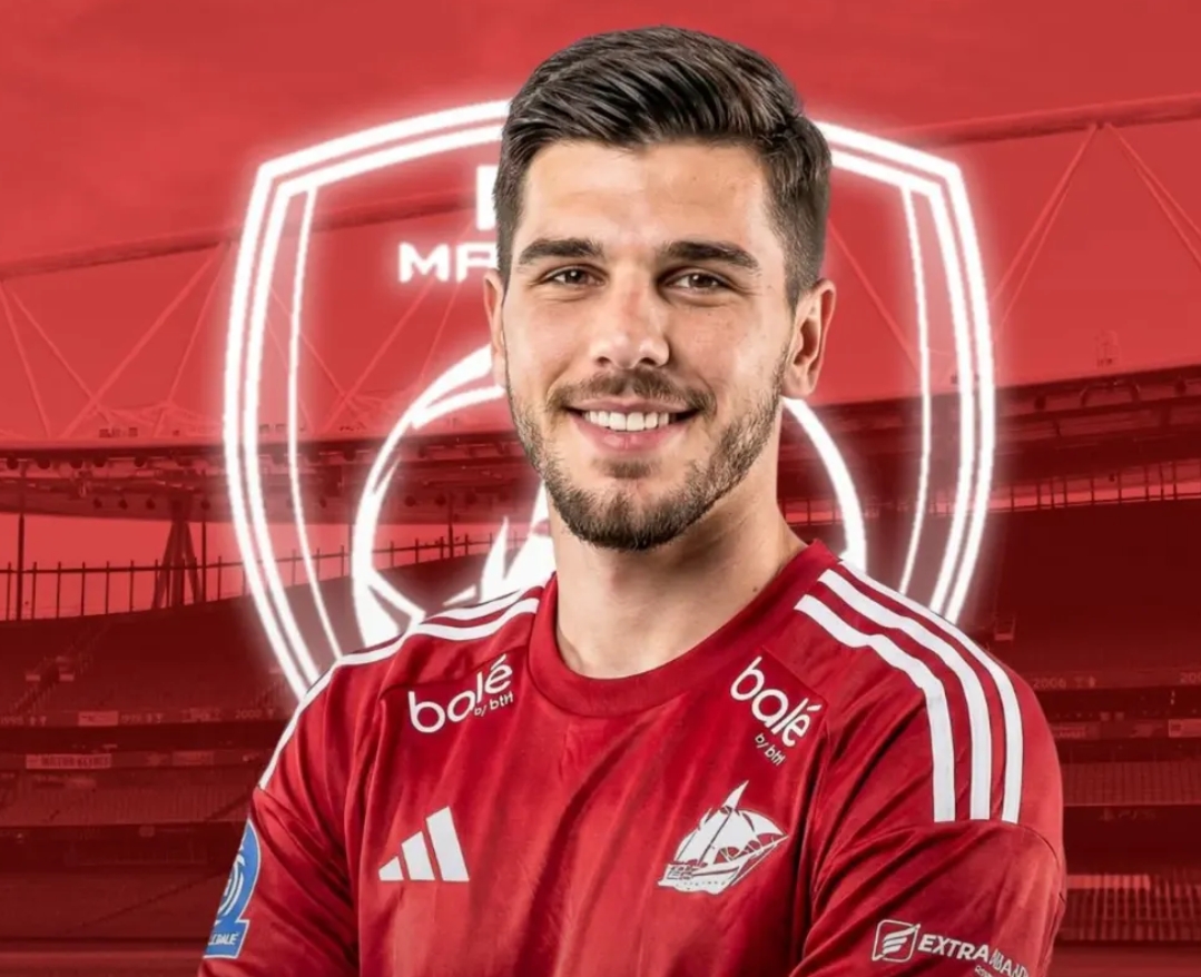 Bek PSM Makassar Dusan Lagator siap debut menggantikan Kapten Yuran Fernandes dalam laga melawan Dewa United di Stadion BJ Habibie, Parepare.