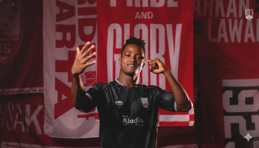 Pemain Timnas Liberia Abu Razard Kamara resmi didatangkan Persis Solo dari PSM Makassar. Abu Kamara adalah otak serangan Juku Eja.