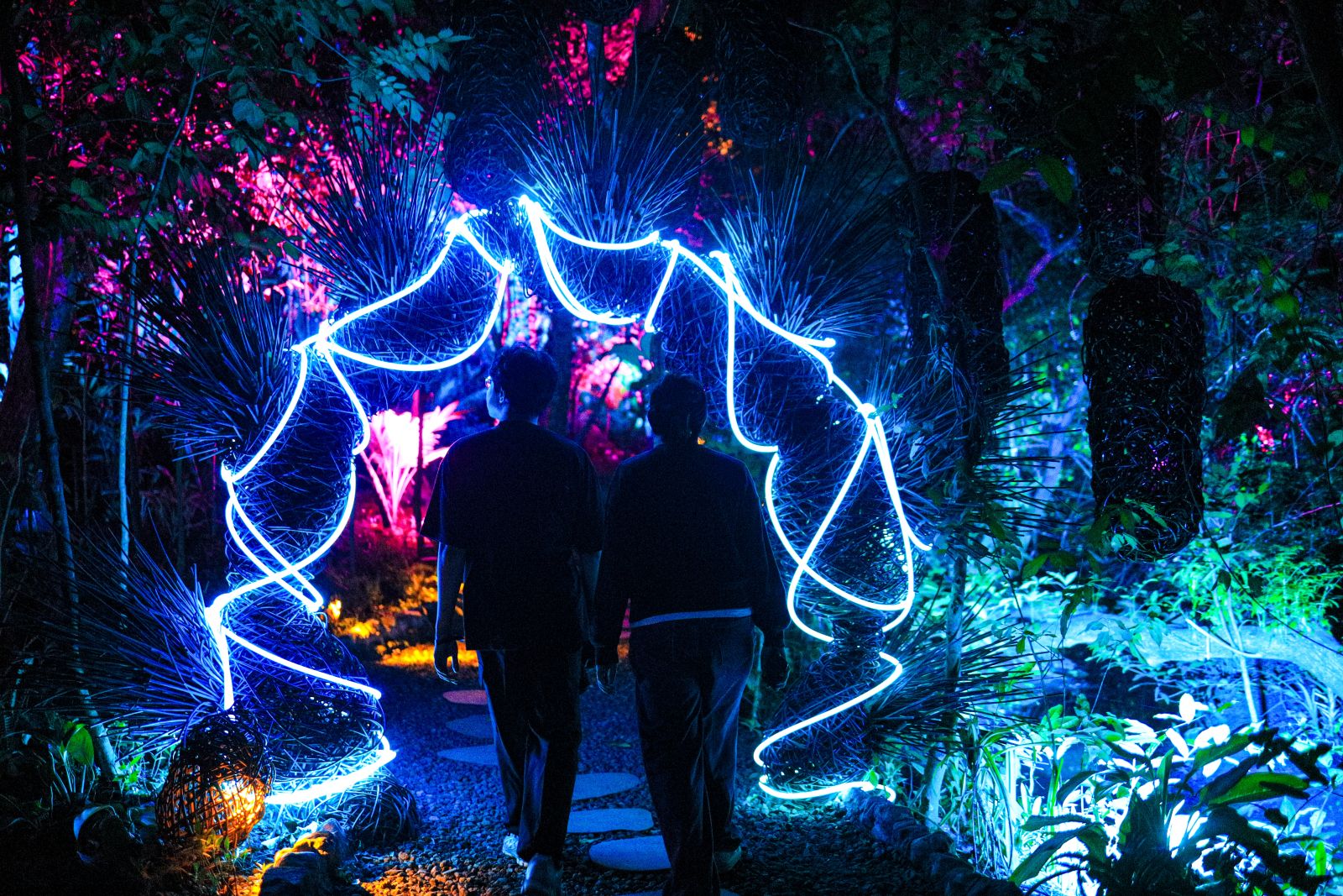 Sensasi Aurora di kawasan Nuanu Creative City