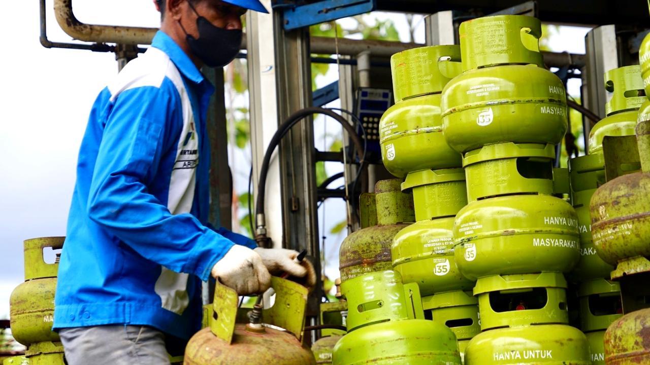 Pertamina Patra Niaga Tambah Lebih Dari 200 Ribu Tabung LPG 3 Kg di Bali, Siaga Sambut Imlek dan Bulan Suci Ramadan.