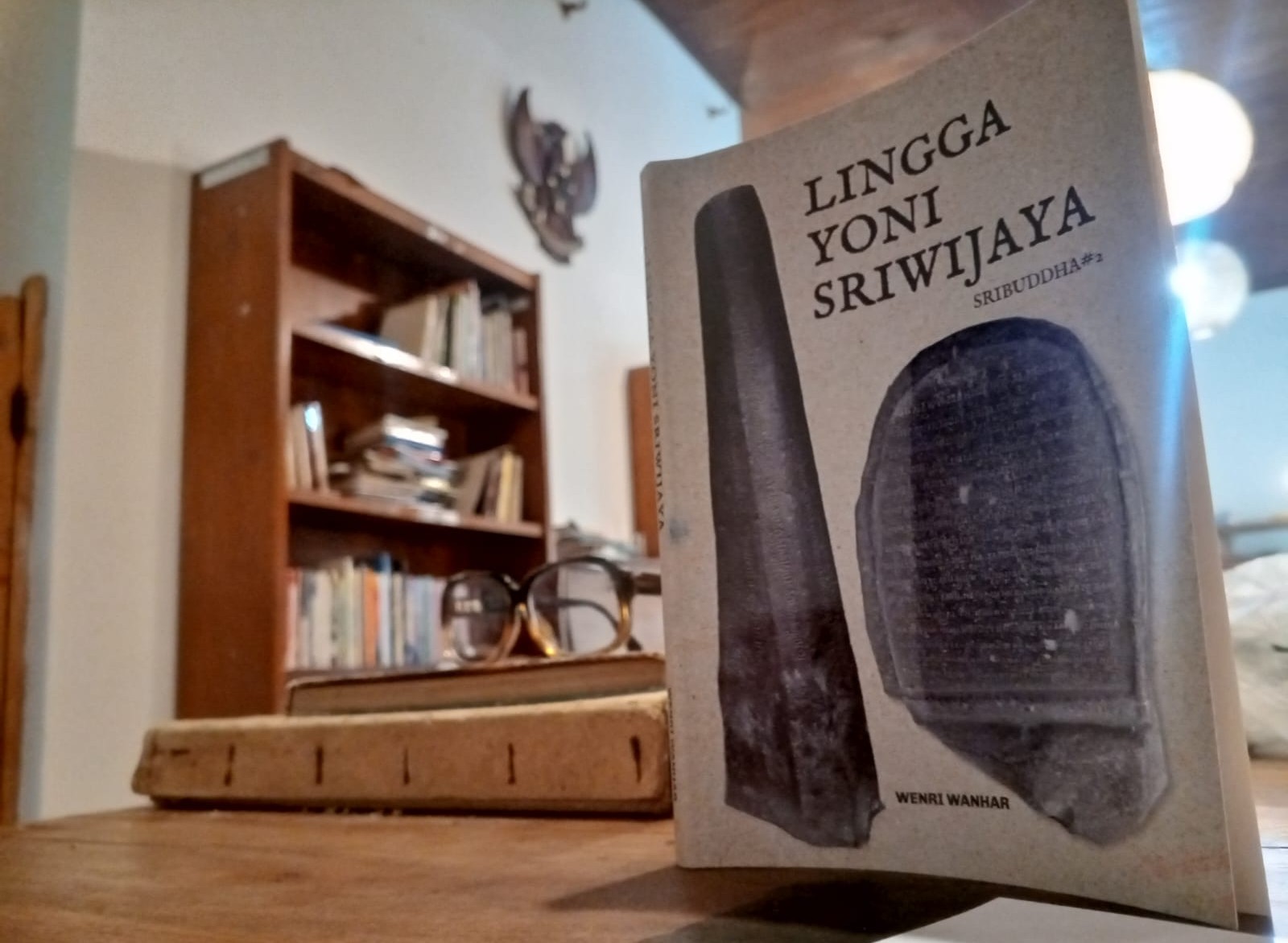 Buku Lingga Yoni Sriwijaya, karya Wenri Wanhar. (ist)