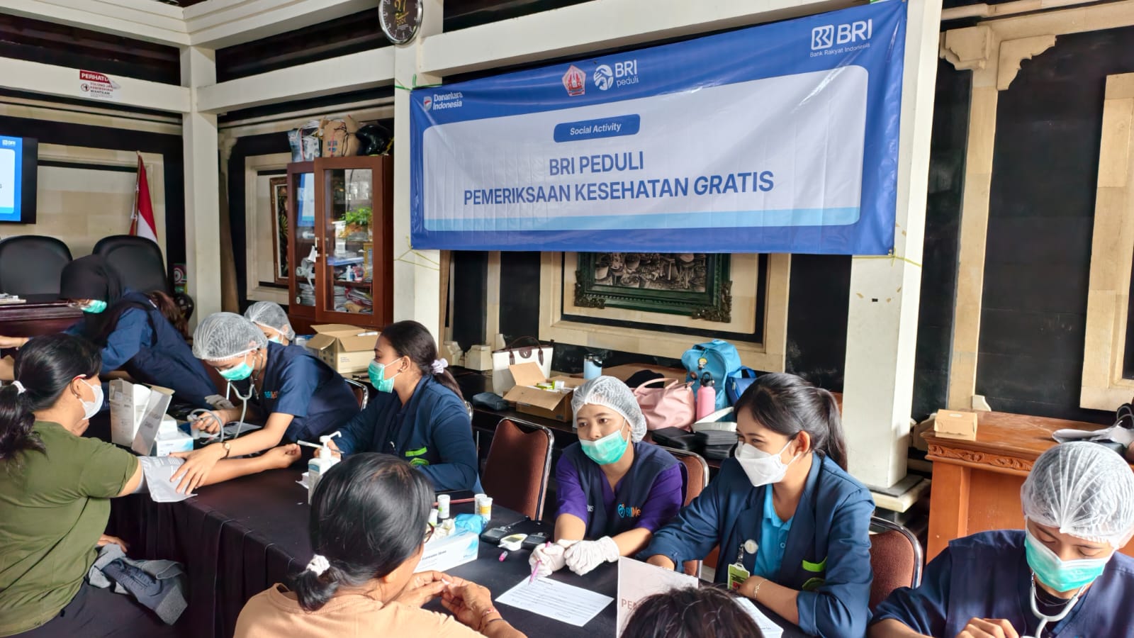 Cek Kesehatan gratis BRI Peduli bagi 500 warga di Desa Sumerta Kelod, Kecamatan Denpasar Timur (14/2/2026).