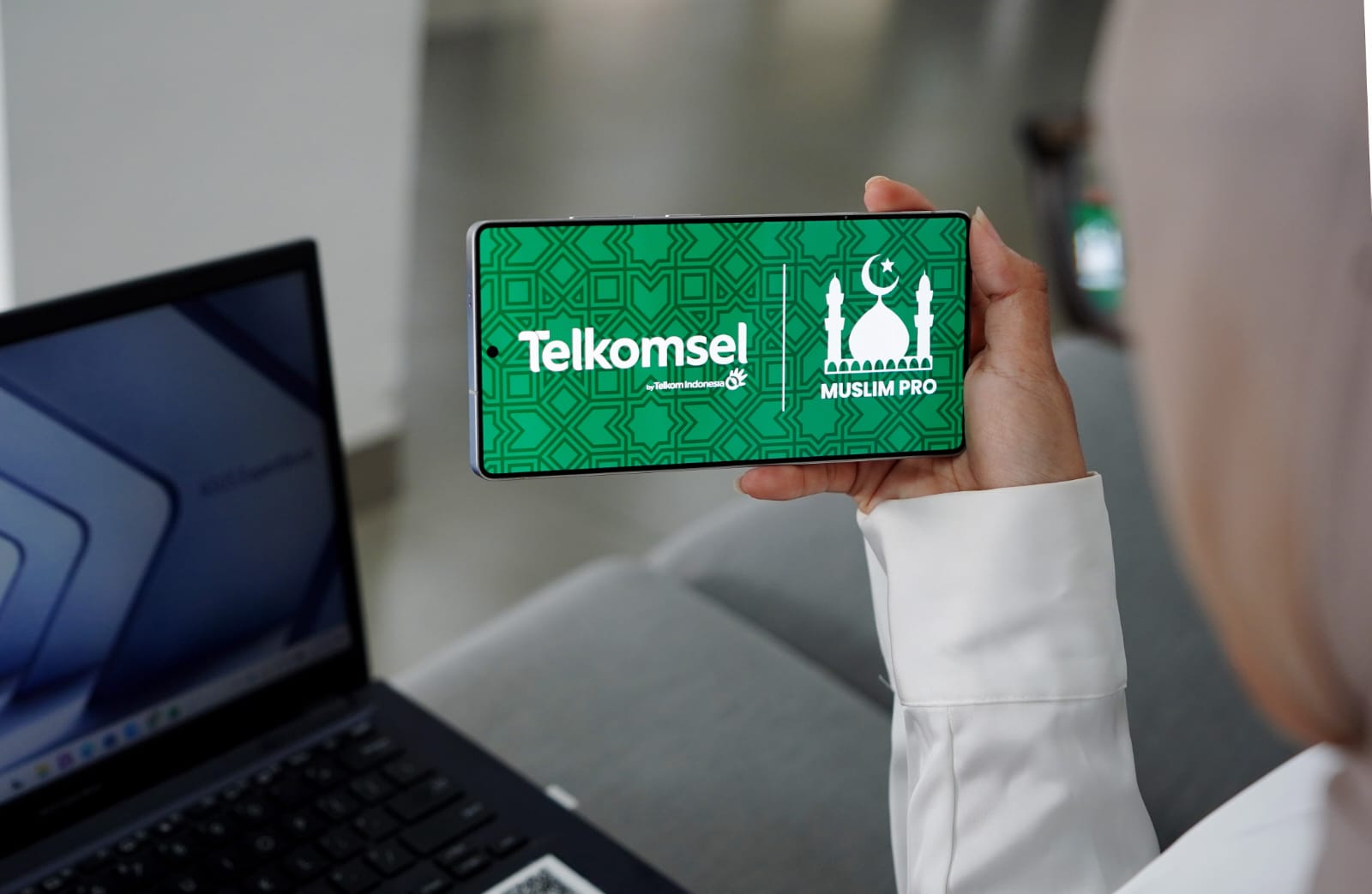 PAKET BUNDLING: Telkomsel berkolaborasi dengan Muslim Pro hadirkan Paket Bundling Telkomsel x Muslim Pro secara eksklusif di aplikasi MyTelkomsel.